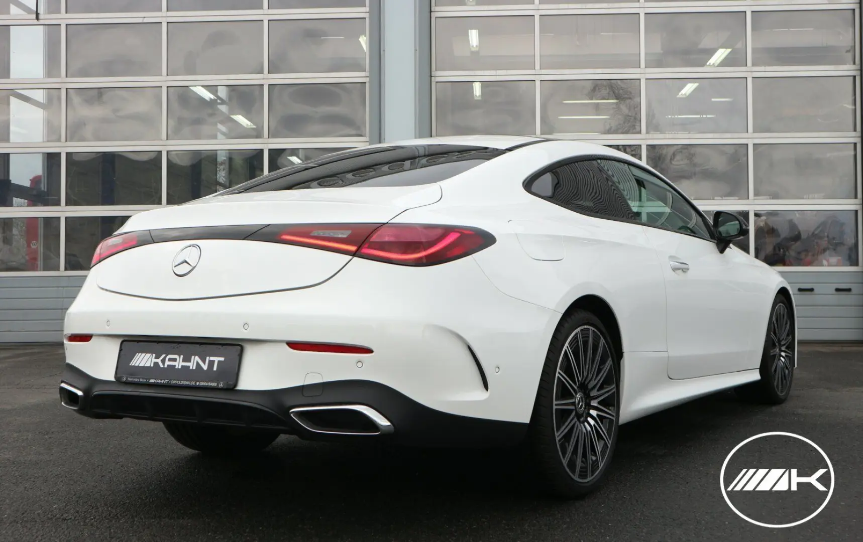 CLE 200 AMG 20  ADVAN MASSAGE STDHZG DISTR PANO