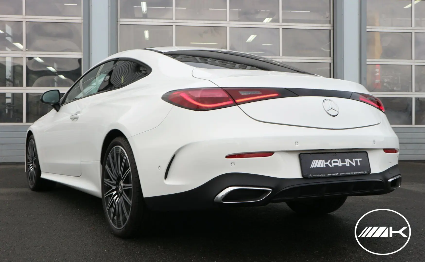 CLE 200 AMG 20  ADVAN MASSAGE STDHZG DISTR PANO