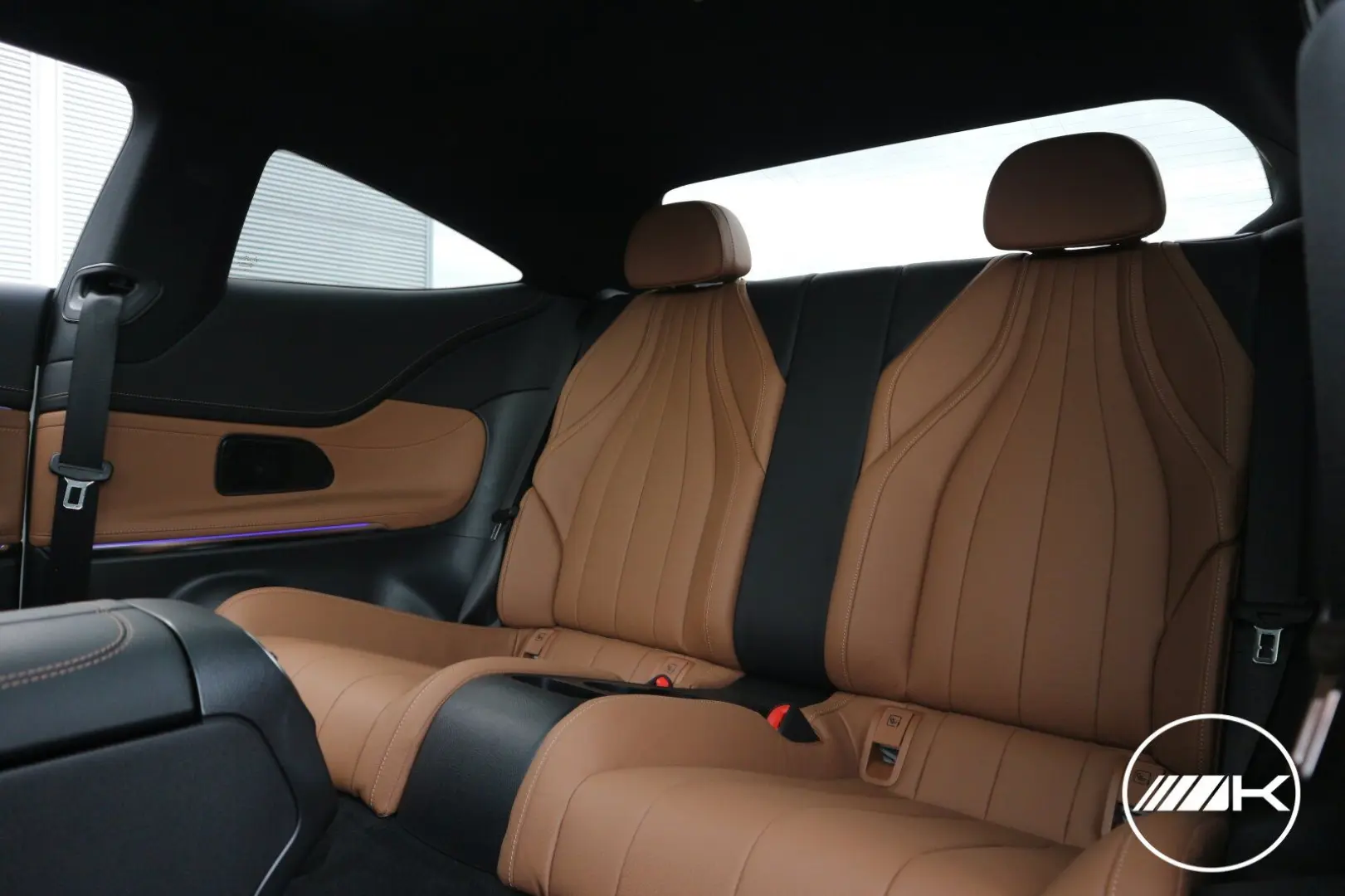 CLE 200 AMG 20  ADVAN MASSAGE STDHZG DISTR PANO