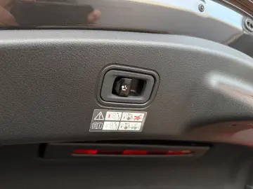 CLE 220 d Coupe AMG  DIGITAL-LIGHT NAVI AHK 360