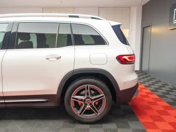 Mercedes-Benz GLB 250 AMG Line 4Matic