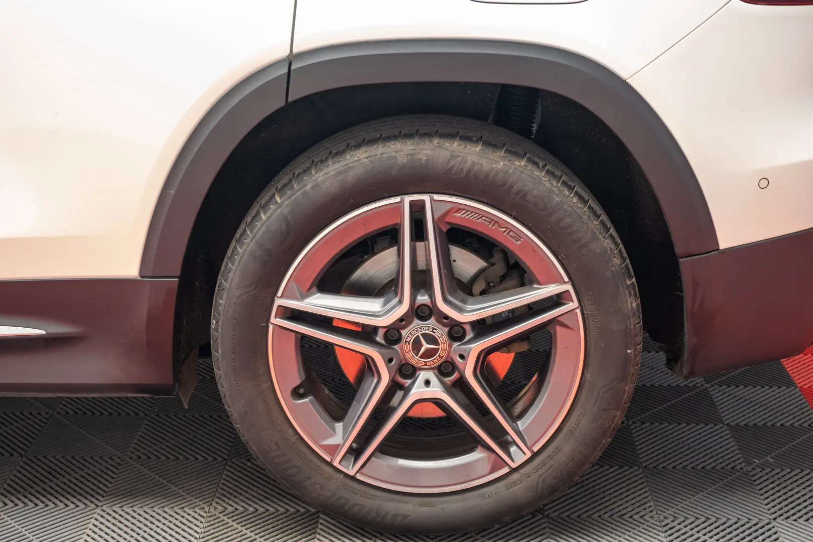 Mercedes-Benz GLB 250 AMG Line 4Matic