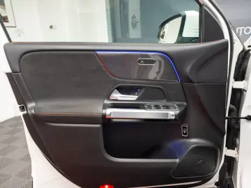 Mercedes-Benz GLB 250 AMG Line 4Matic