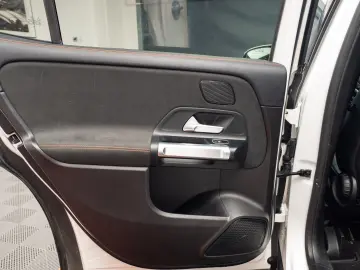 Mercedes-Benz GLB 250 AMG Line 4Matic