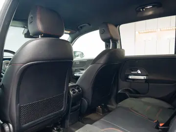 Mercedes-Benz GLB 250 AMG Line 4Matic