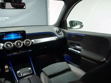 Mercedes-Benz GLB 250 AMG Line 4Matic