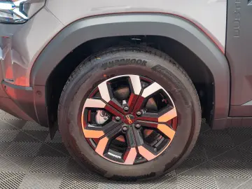 Dacia Duster - Echipare Extreme - Hybrid