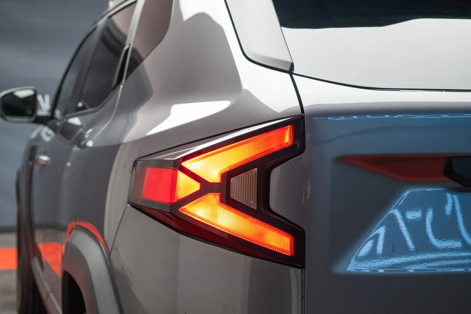 Dacia Duster - Echipare Extreme - Hybrid