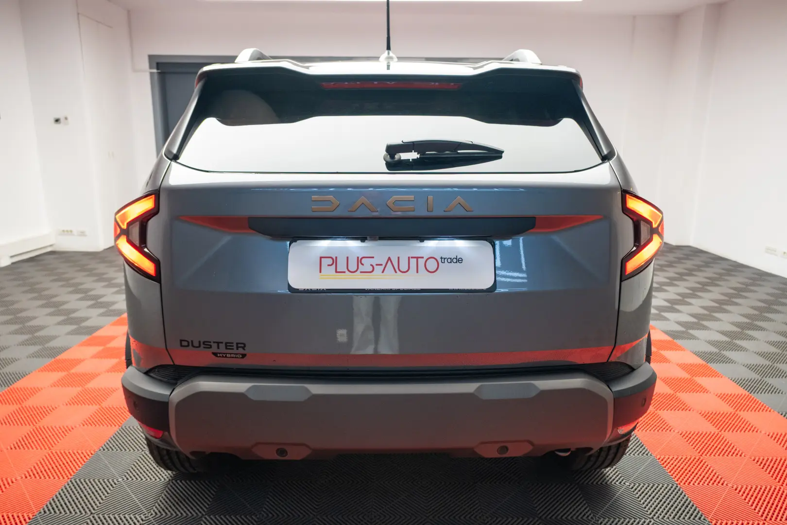 Dacia Duster - Echipare Extreme - Hybrid