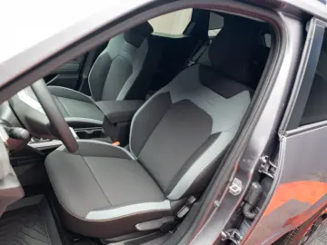 Dacia Duster - Echipare Extreme - Hybrid