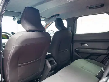 Dacia Duster - Echipare Extreme - Hybrid