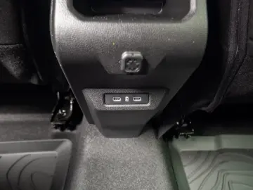 Dacia Duster - Echipare Extreme - Hybrid