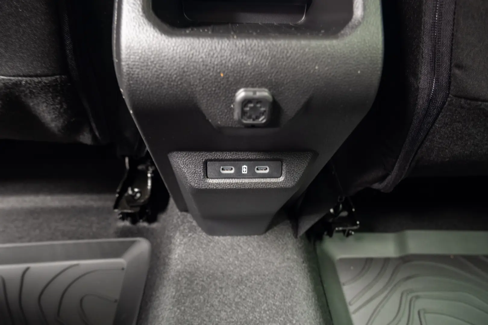 Dacia Duster - Echipare Extreme - Hybrid