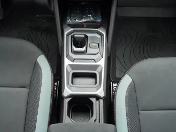 Dacia Duster - Echipare Extreme - Hybrid