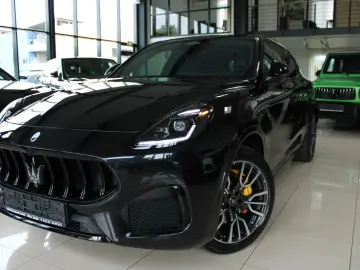 Maserati GRECALE MODENA AWD 330PS