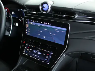 Maserati GRECALE MODENA AWD 330PS