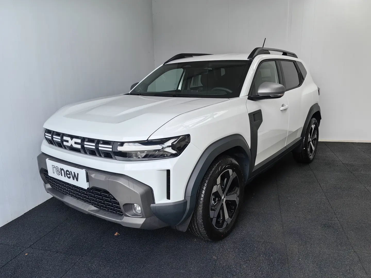 DUSTER Journey Automat hybrid 1597 cmc - 140CP