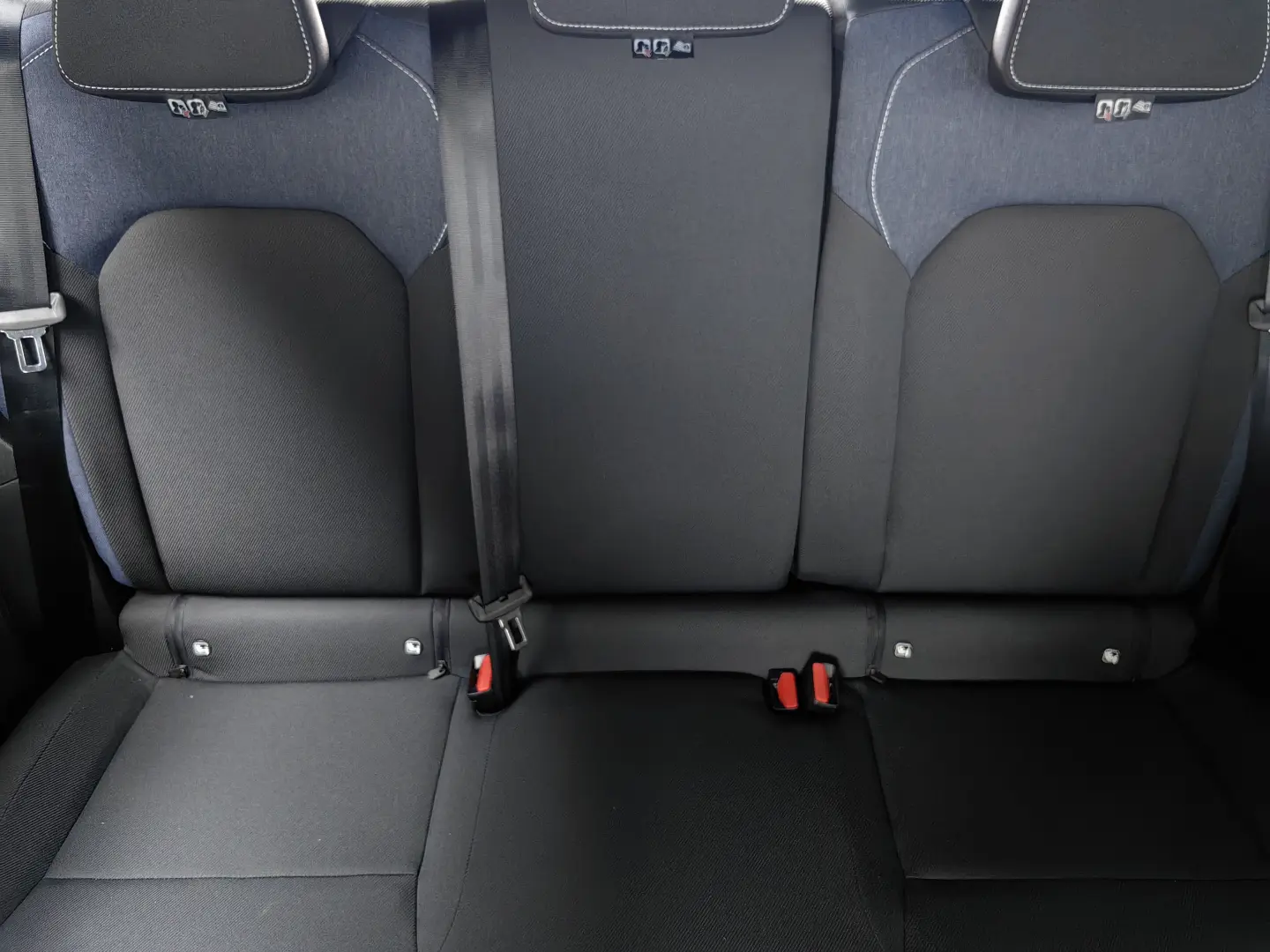 DUSTER Journey Automat hybrid 1597 cmc - 140CP