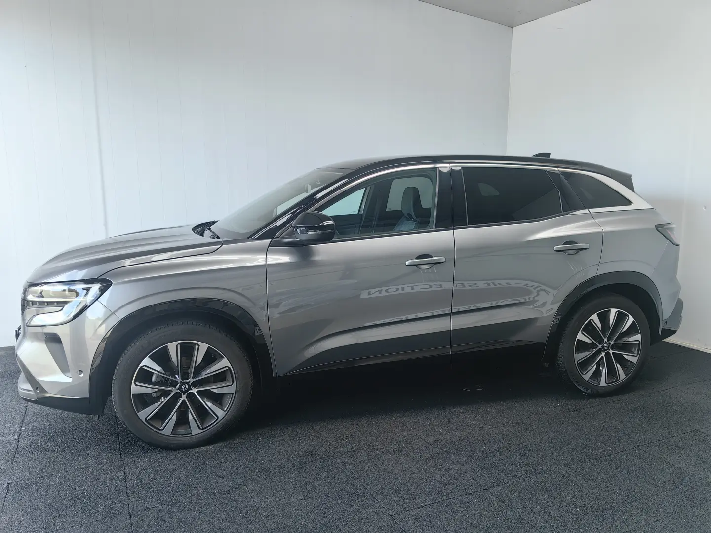 RENAULT AUSTRAL TECHNO M. HYBID 160AT