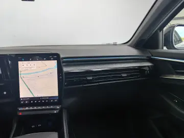 RENAULT AUSTRAL TECHNO M. HYBID 160AT