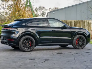 Cayenne Coupe GTS BLACK EDITION FULL