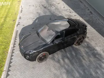 Cayenne Coupe GTS BLACK EDITION FULL