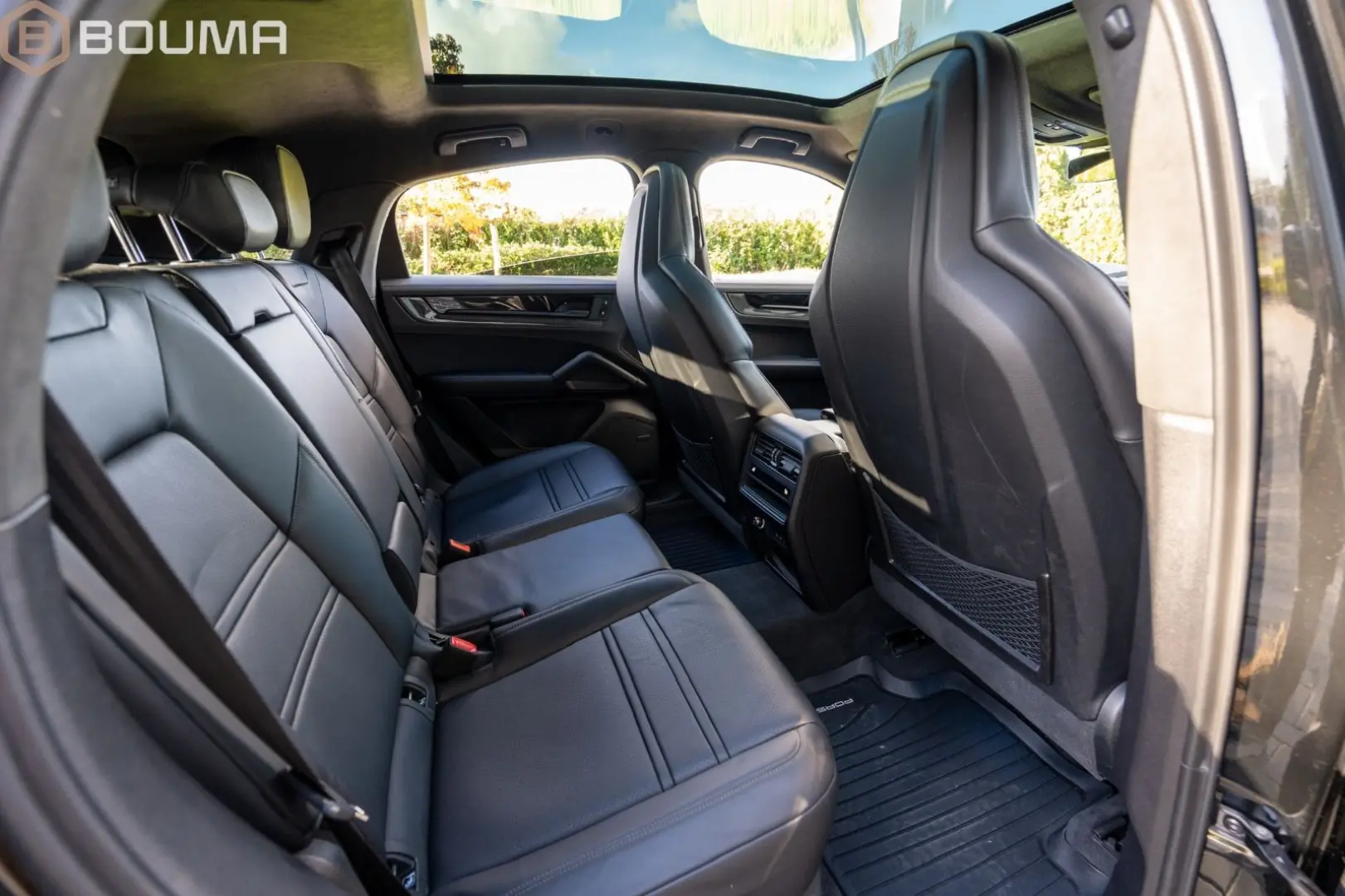 Cayenne Coupe GTS BLACK EDITION FULL