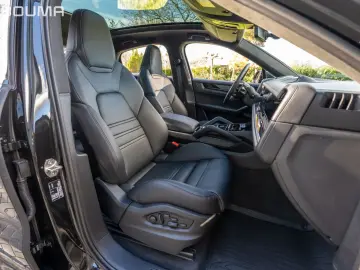 Cayenne Coupe GTS BLACK EDITION FULL