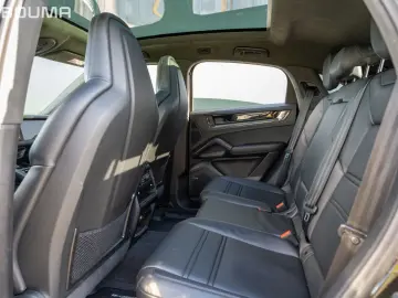 Cayenne Coupe GTS BLACK EDITION FULL