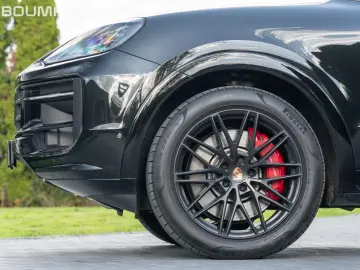 Cayenne Coupe GTS BLACK EDITION FULL