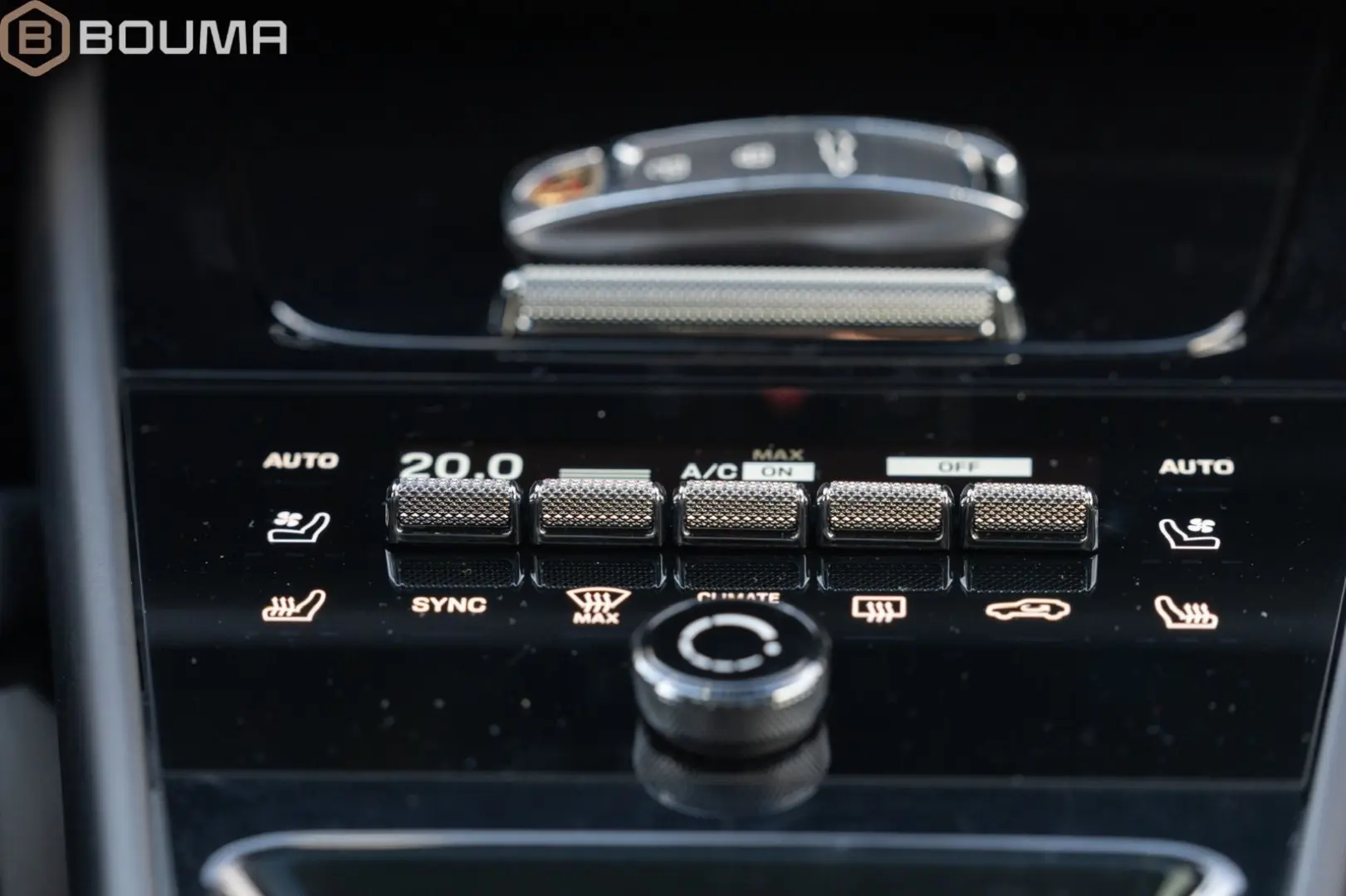 Cayenne Coupe GTS BLACK EDITION FULL