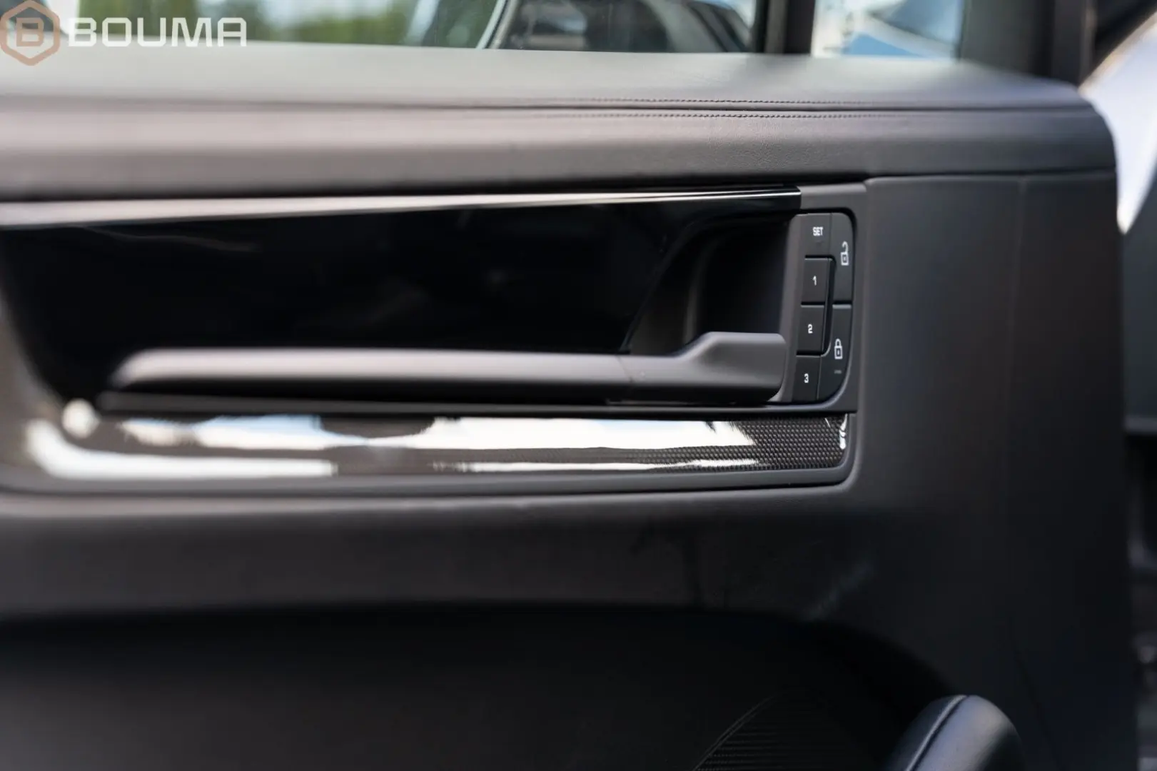 Cayenne Coupe GTS BLACK EDITION FULL