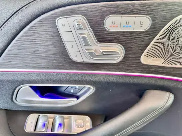 GLE 350d Coupe 3x AMG Pano Luft Burmester Distro