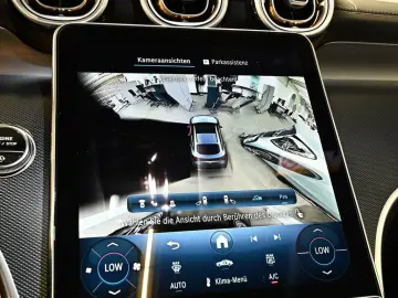 GLC 300 4M Coupé AMG Sport Premium AHK Distr. LE