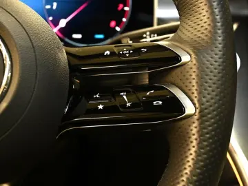 GLC 300 4M Coupé AMG Sport Premium AHK Distr. LE