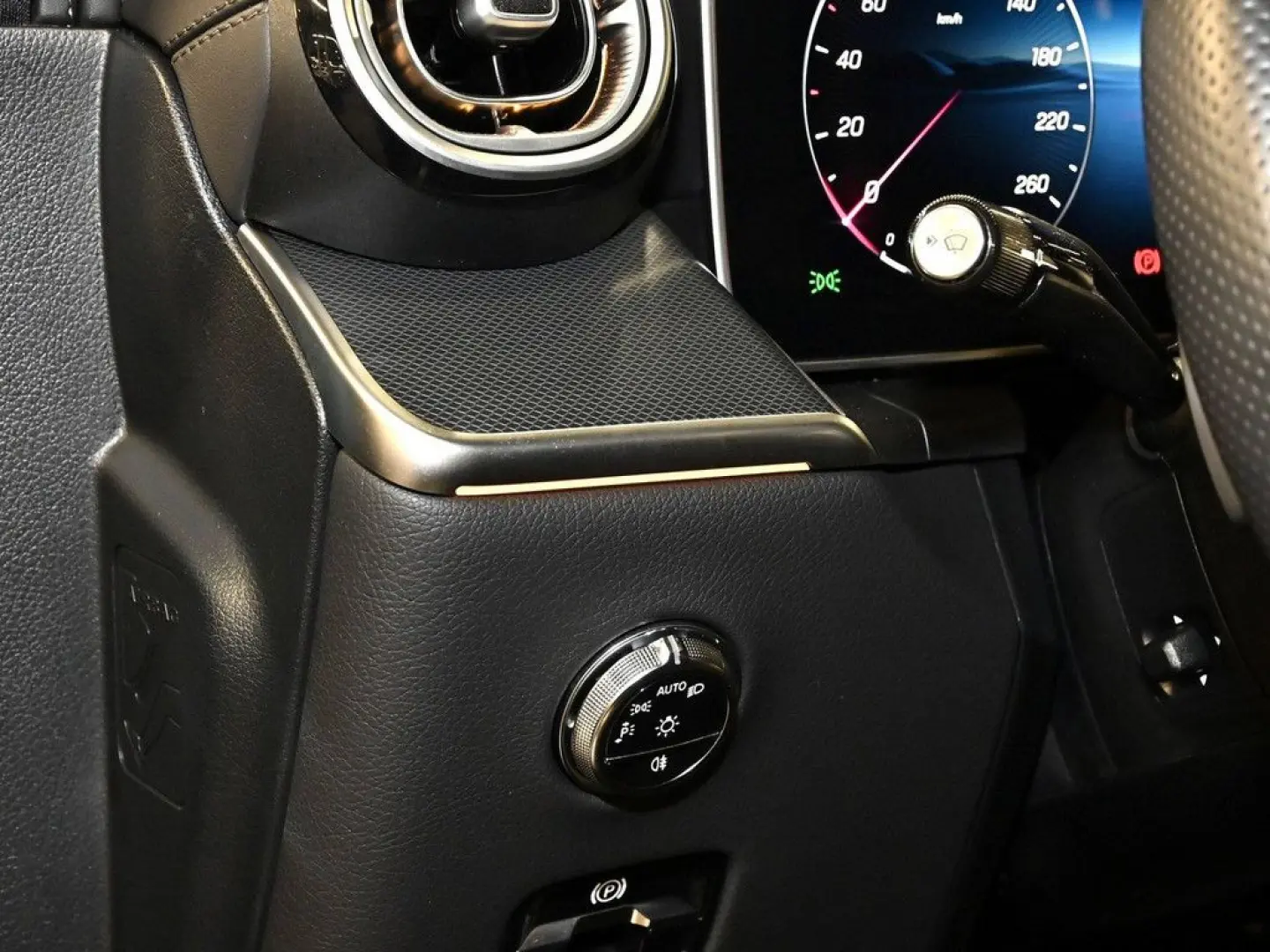 GLC 300 4M Coupé AMG Sport Premium AHK Distr. LE