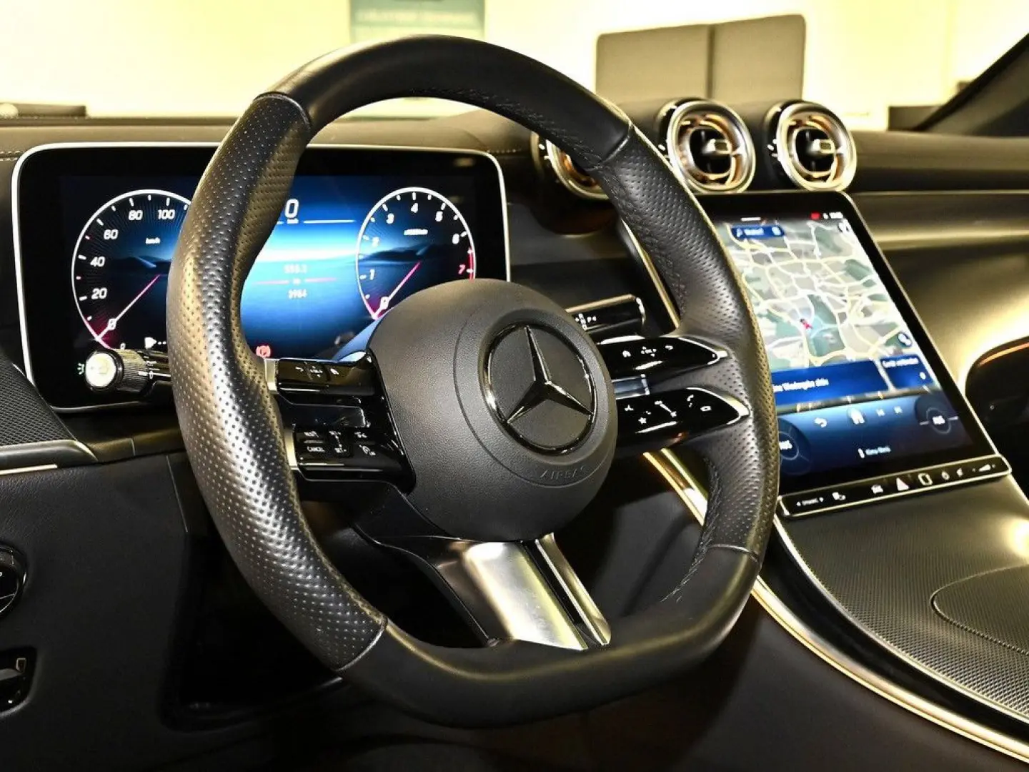 GLC 300 4M Coupé AMG Sport Premium AHK Distr. LE