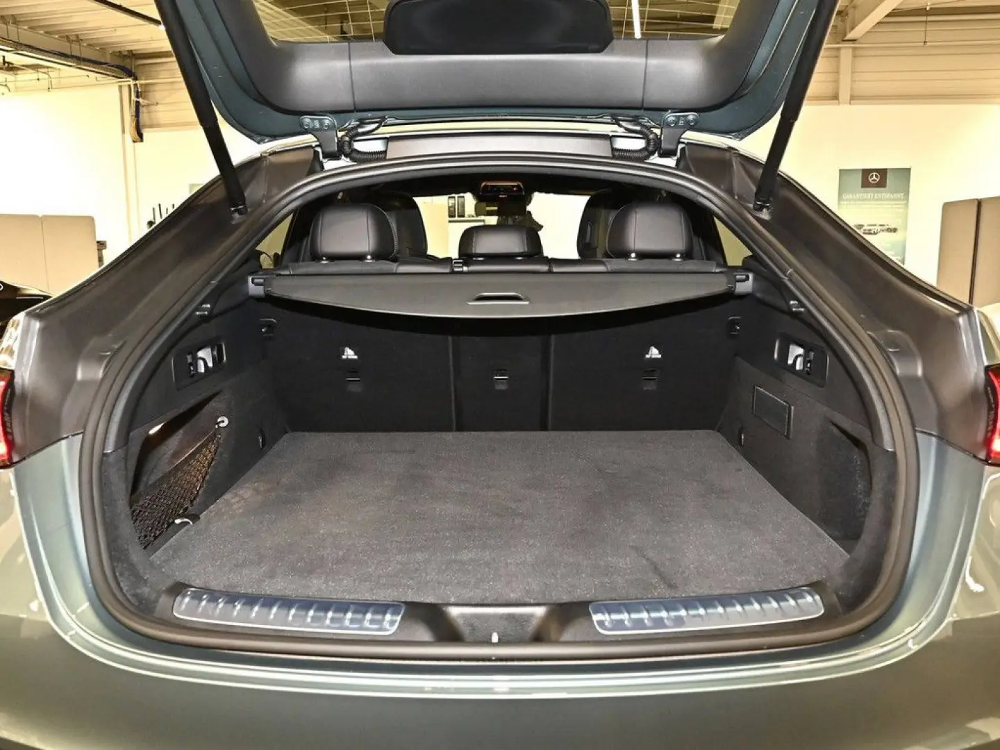 GLC 300 4M Coupé AMG Sport Premium AHK Distr. LE