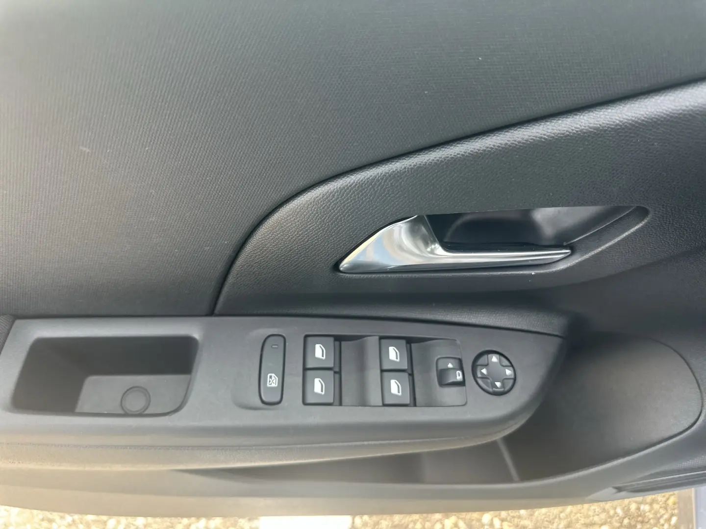 Opel Corsa F Ultimate