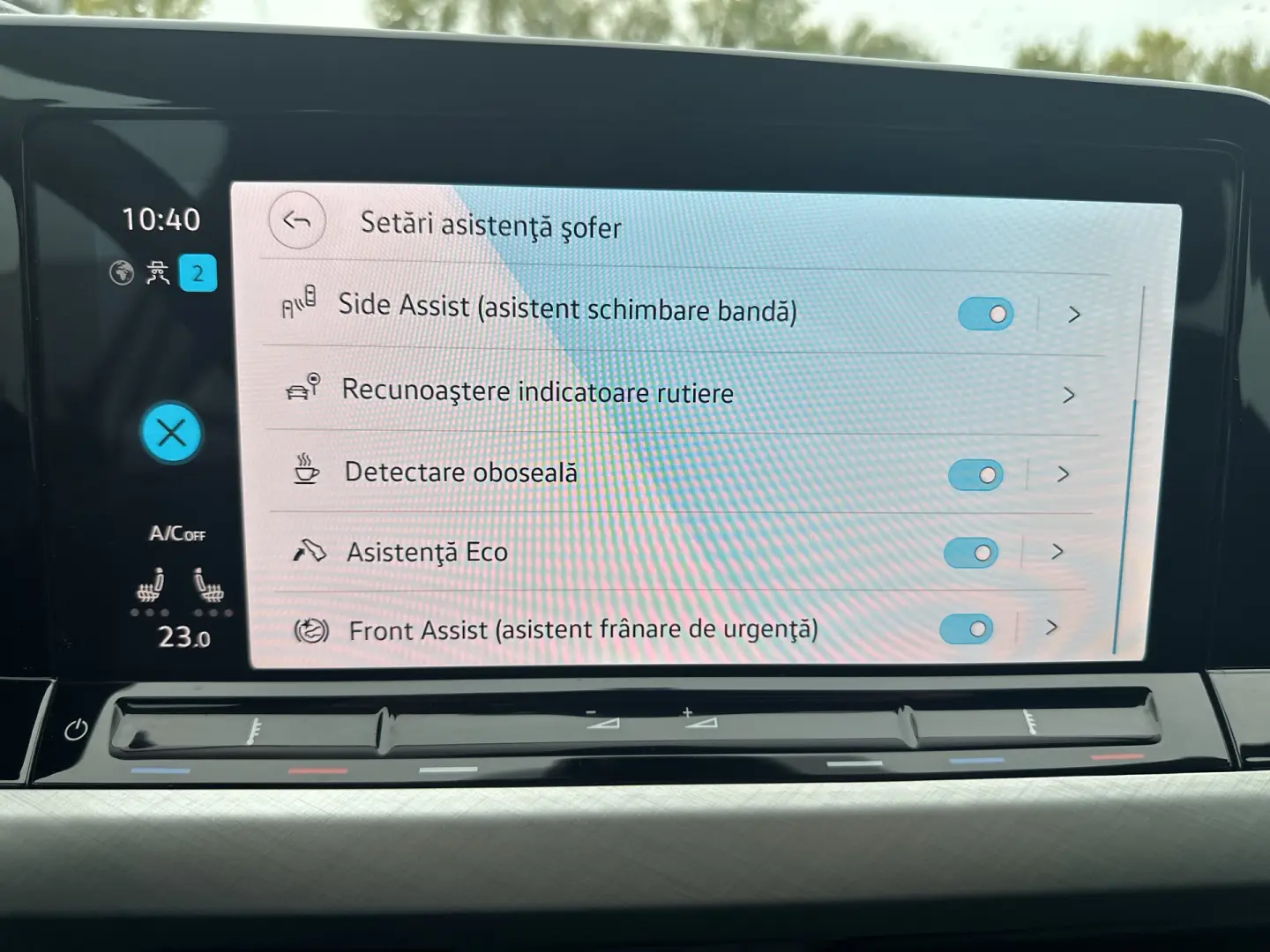 VW Golf Noul Golf Life 1.5 eTSI ACT DSG mild hyb