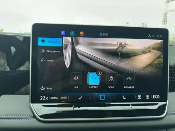 VW Tiguan Noul Tiguan R-Line Hybrid 1 5 TSI DSG TD