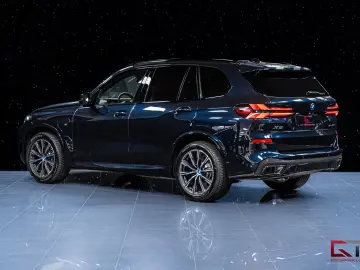 X5 xDrive50e M-Sport Travel DAP Inno Pano Towbar