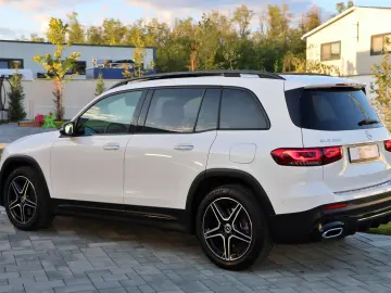 Milanne Auto Trade - TVA Inclus - Fara Daune - Istoric