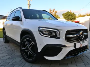 Milanne Auto Trade - TVA Inclus - Fara Daune - Istoric