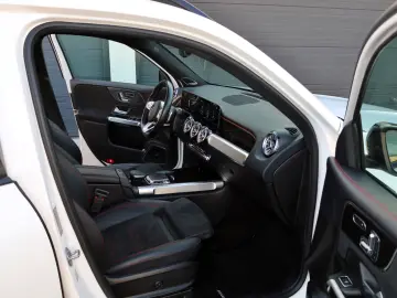 Milanne Auto Trade - TVA Inclus - Fara Daune - Istoric