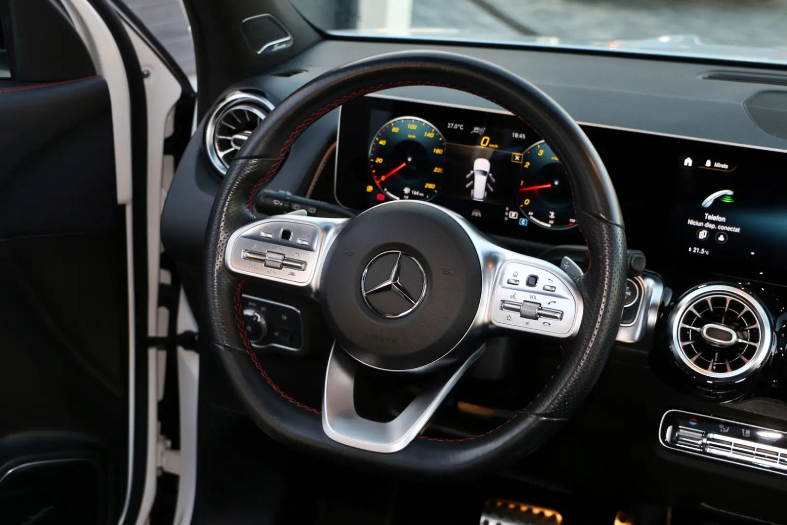 Milanne Auto Trade - TVA Inclus - Fara Daune - Istoric