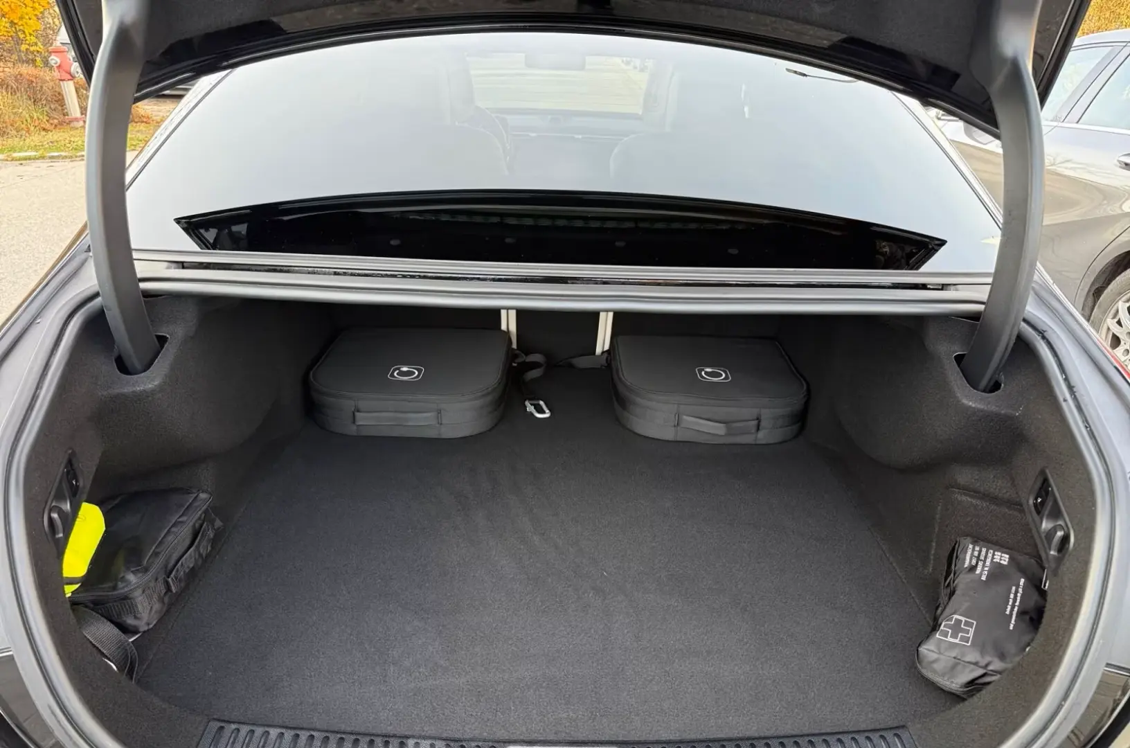 Mercedes-Benz E 300 de AMG Night Pano Distro