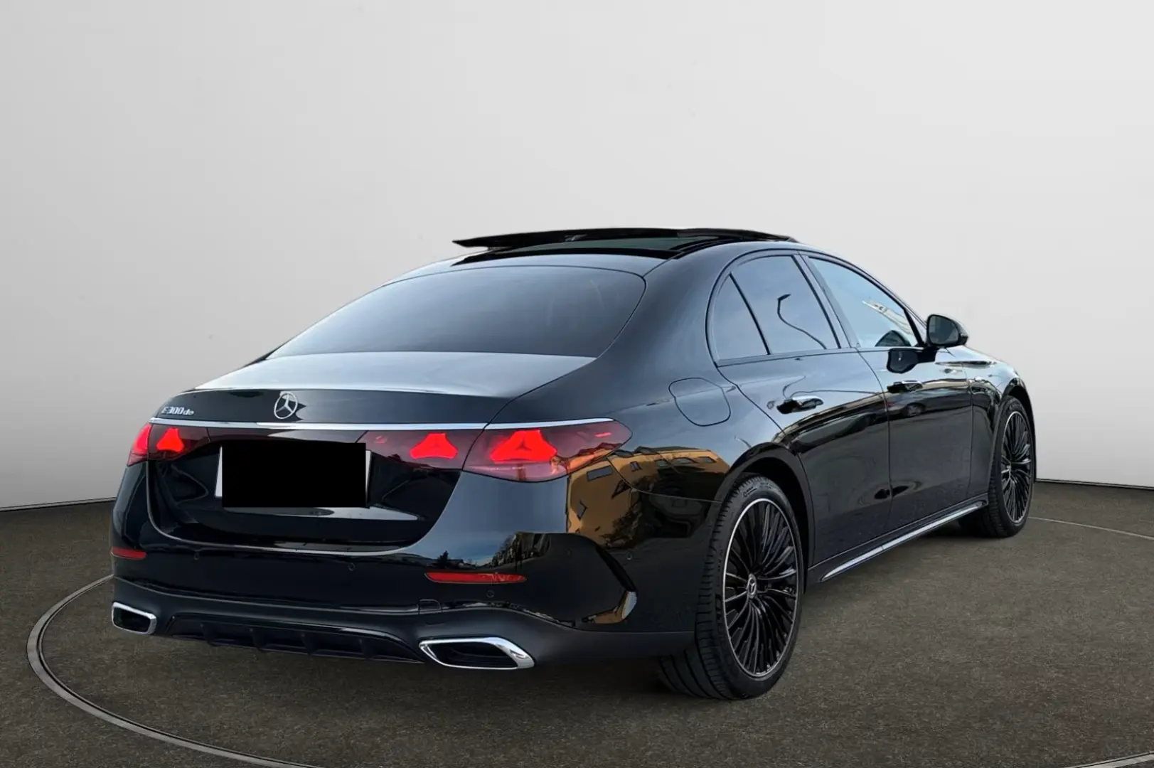 Mercedes-Benz E 300 de AMG Night Pano Distro