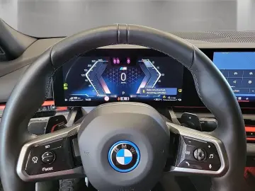 550e xDrive M Sport AHK Driv.Assist.Prof Kamera