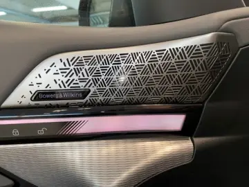 550 e xDrive M Sport 20'' IconGl Pano KomfSi bel